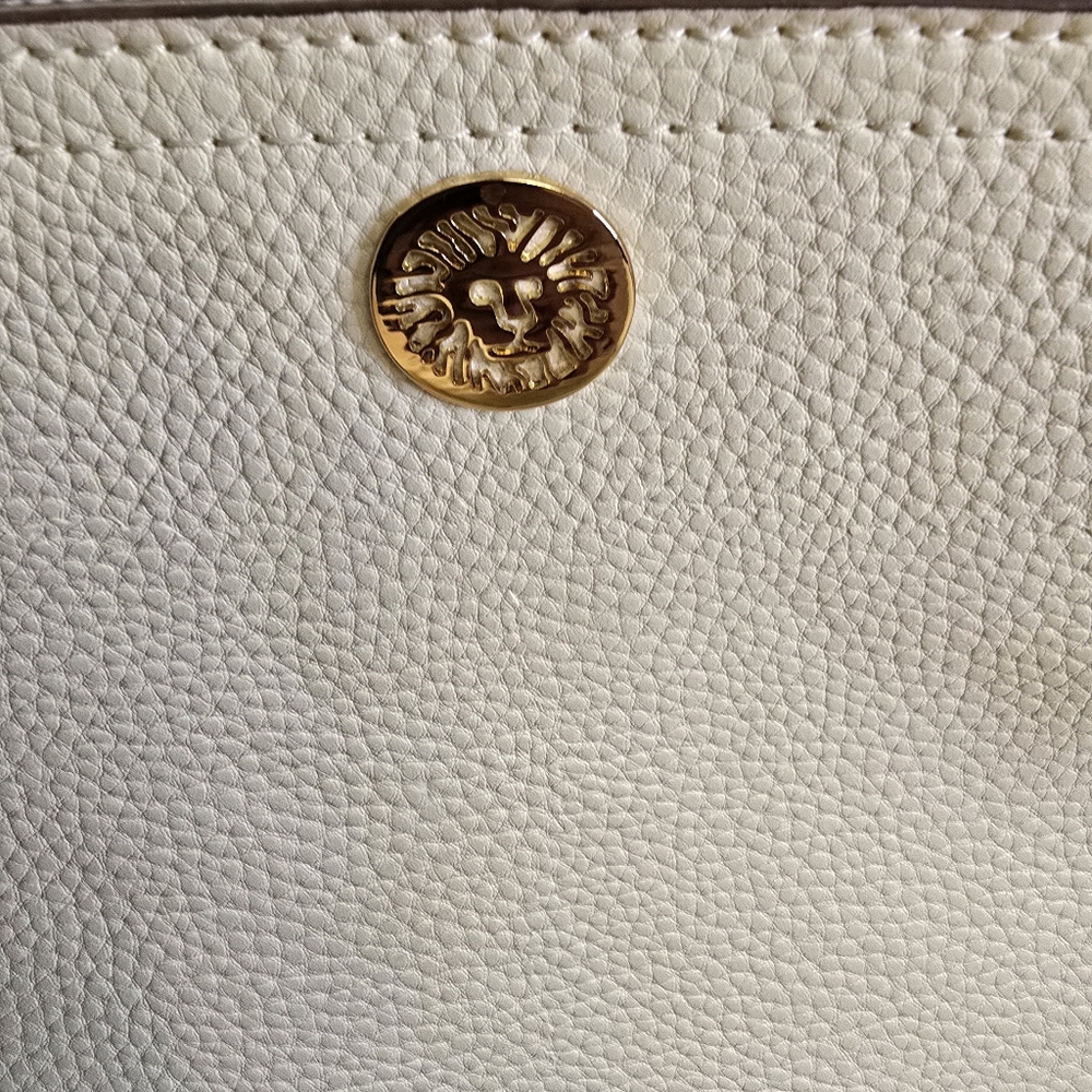 Anne Klein crossbody bags - Picture 4 of 8
